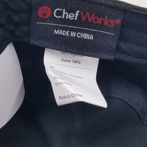 One black Chefworks cap, 10"×7"×4" - Picture 5 of 5